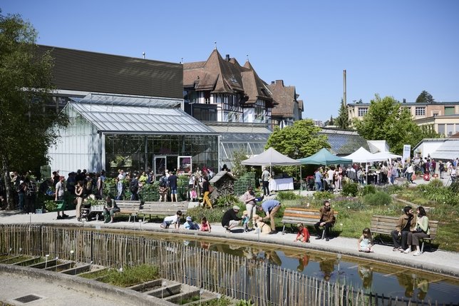 Fribourg: Le Jardin botanique a battu un record d’affluence pour son traditionnel Marché de printemps